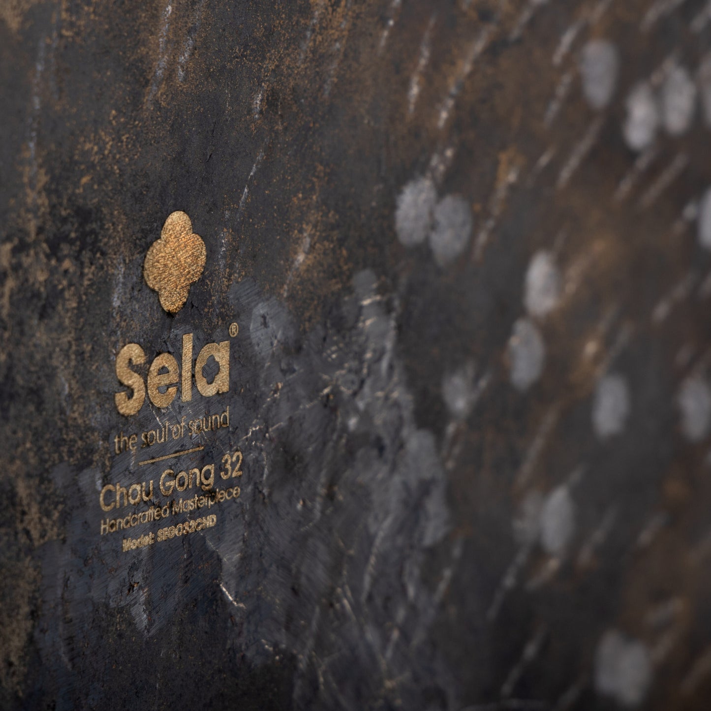 Chau Gong 32" Dark Moon